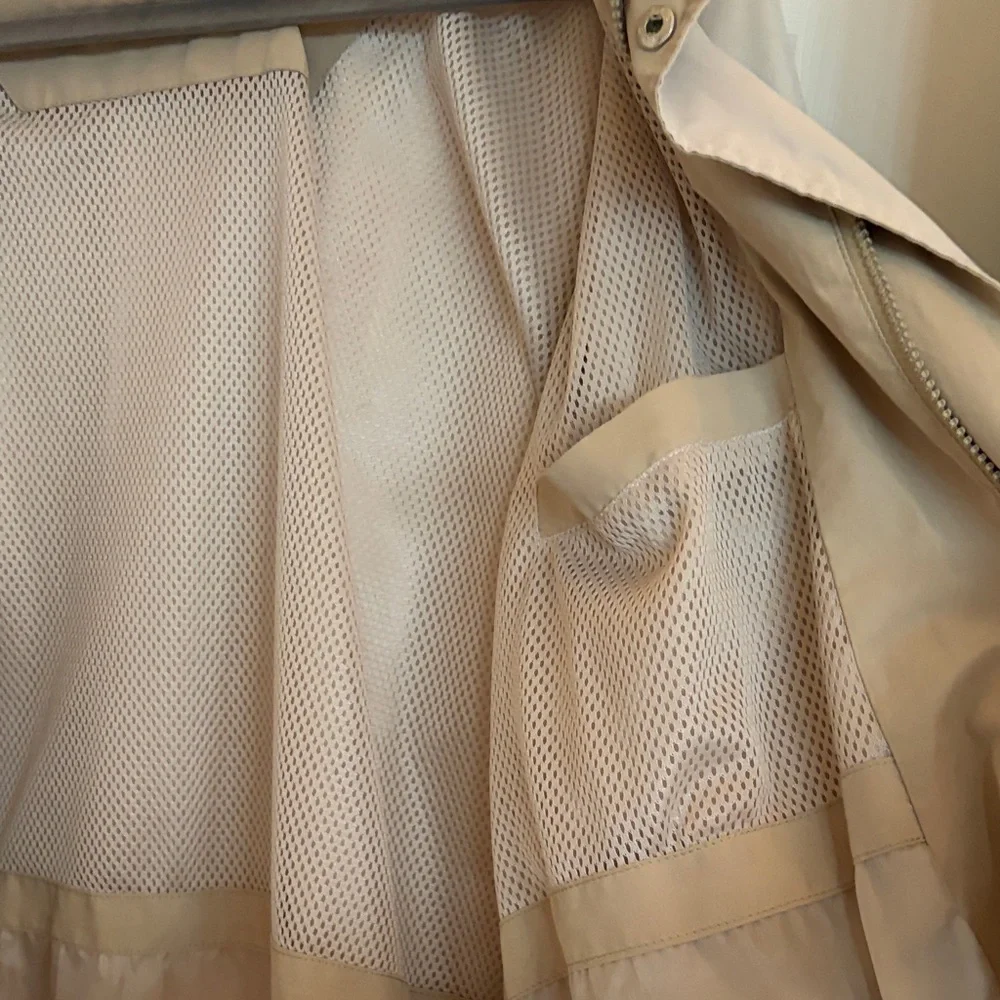 PGA TOUR Beige Men's Windbreaker Jacket - Picture 4 of 6